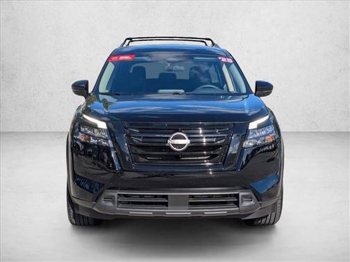 2025 Nissan Pathfinder SV FWD