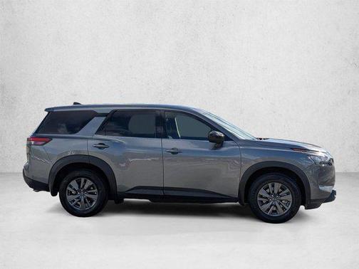 Gun Metallic 2024 Nissan Pathfinder S FWD