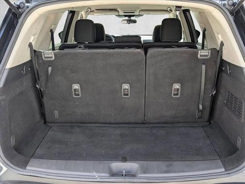 2024 Nissan Pathfinder S FWD