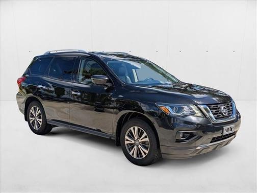2018 Nissan Pathfinder SL