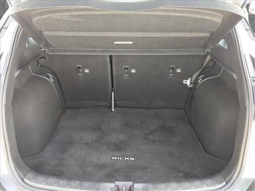 2020 Nissan Kicks S