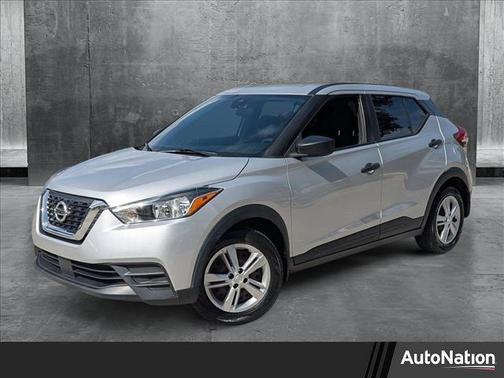 2020 Nissan Kicks S