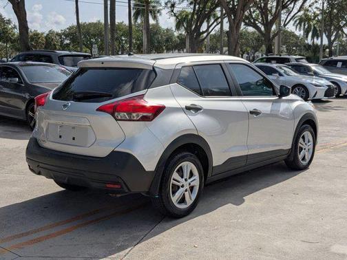 2020 Nissan Kicks S
