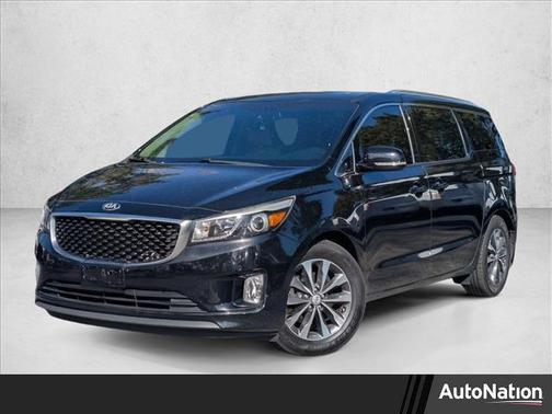 2017 Kia Sedona SX