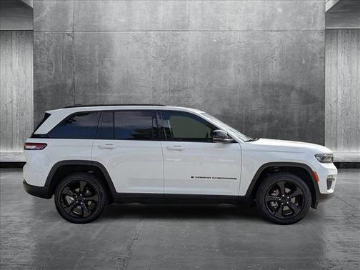 2023 Jeep Grand Cherokee Limited X