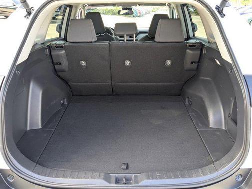 Ice Cap 2024 Toyota RAV4 XLE