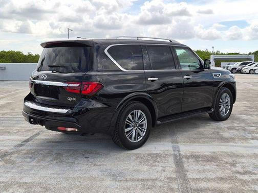 Black Obsidian 2023 INFINITI QX80 Luxe