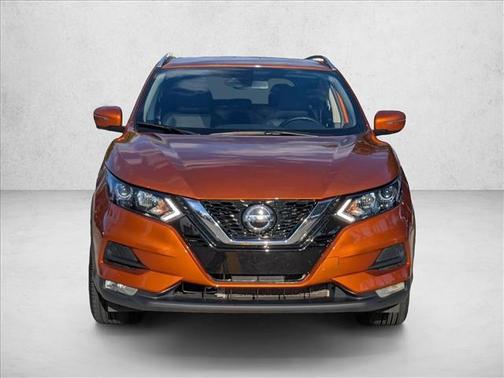 Monarch Orange Metallic 2022 Nissan Rogue Sport SV