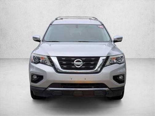 2018 Nissan Pathfinder SL