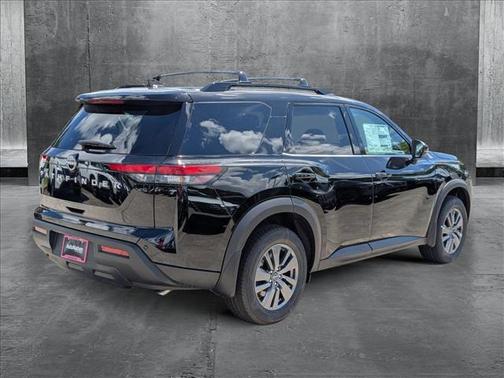 2025 Nissan Pathfinder SV FWD