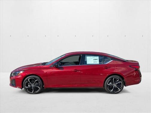 2025 Nissan Altima SR AWD