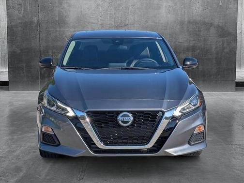2021 Nissan Altima SR VC-Turbo FWD