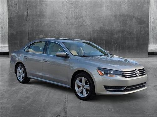 2013 Volkswagen Passat 2.5 SE