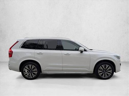 2020 Volvo XC90 T5 Momentum