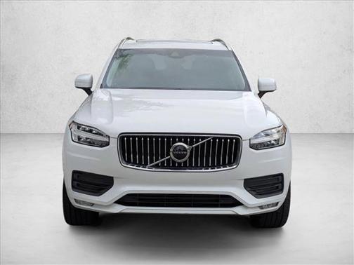 2020 Volvo XC90 T5 Momentum
