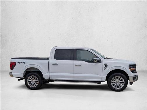 Oxford White 2024 Ford F-150 XLT