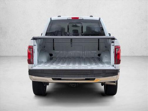 Oxford White 2024 Ford F-150 XLT