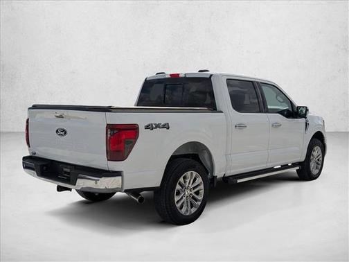 Oxford White 2024 Ford F-150 XLT