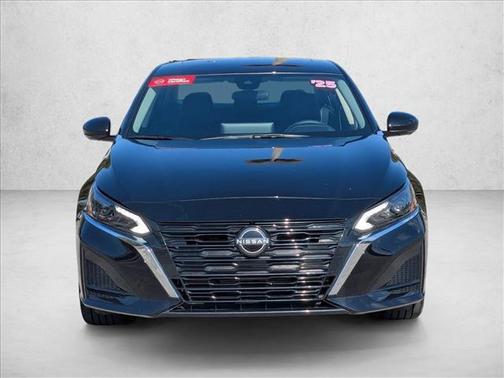 2025 Nissan Altima SL FWD