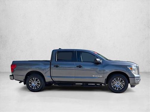 2024 Nissan Titan SV