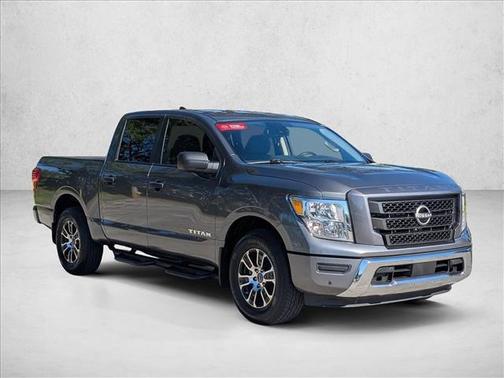 2024 Nissan Titan SV