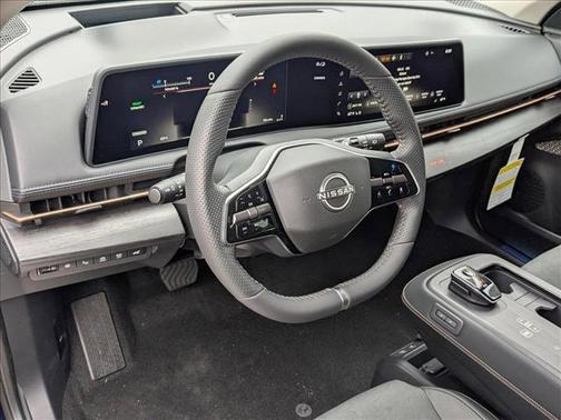 2025 Nissan ARIYA EVOLVE+