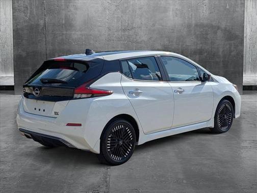 2025 Nissan Leaf SV PLUS