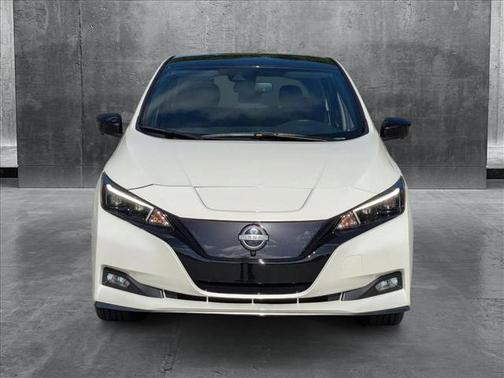 2025 Nissan Leaf SV PLUS