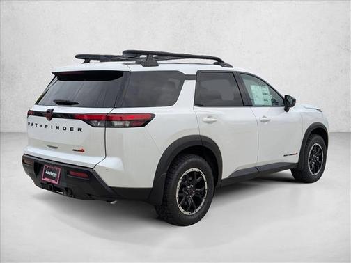 Everest White Pearl Tricoat 2026 Nissan Pathfinder Rock Creek