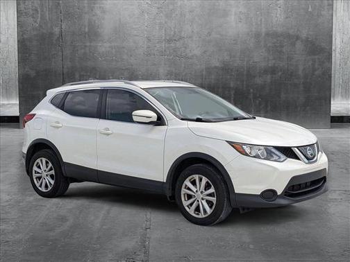 2018 Nissan Rogue Sport SV
