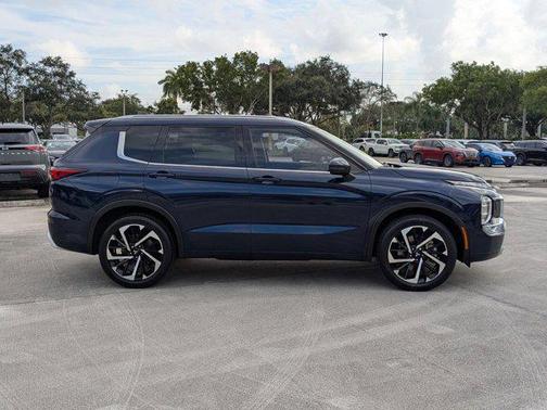 2023 Mitsubishi Outlander SEL 2.5 S-AWC