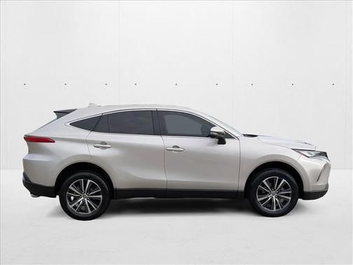 2023 Toyota Venza LE
