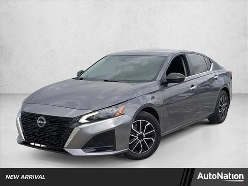 Gun Metallic 2024 Nissan Altima S FWD