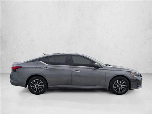 Gun Metallic 2024 Nissan Altima S FWD