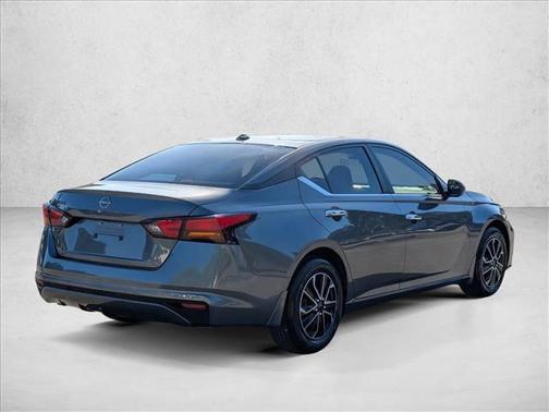 Gun Metallic 2024 Nissan Altima S FWD
