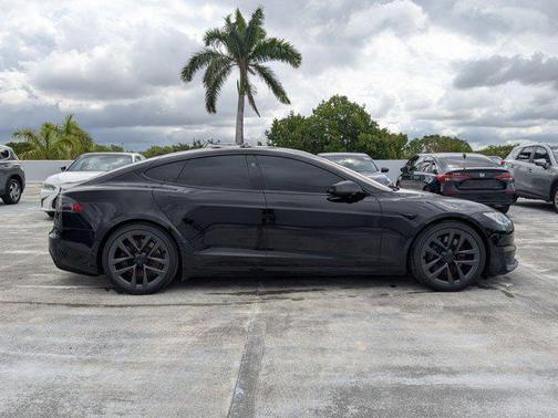 Solid Black 2022 Tesla Model S Dual Motor All-Wheel Drive