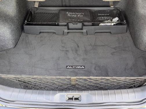 Super Black 2023 Nissan Altima SR FWD