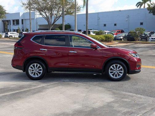 2020 Nissan Rogue SV