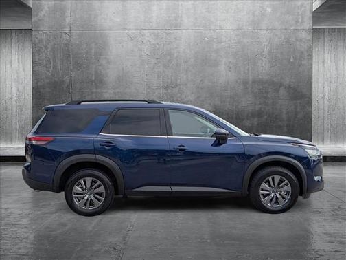 2025 Nissan Pathfinder SV FWD