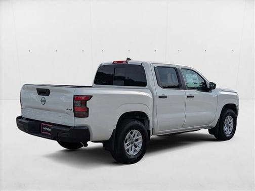 2025 Nissan Frontier S