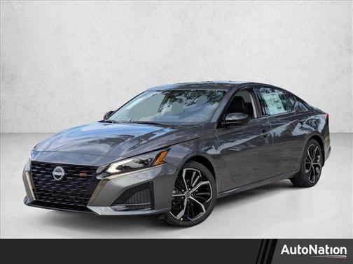 2025 Nissan Altima SR FWD