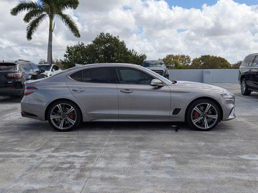 2024 Genesis G70 2.5T AWD