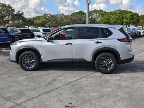 2025 Nissan Rogue S