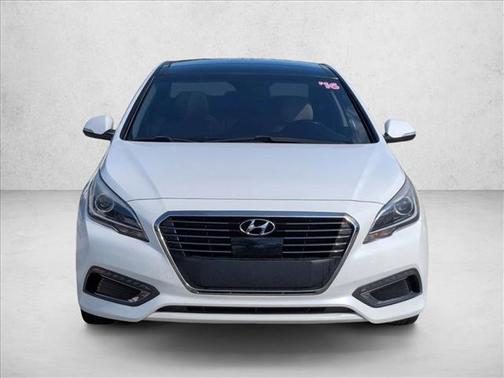 2016 Hyundai SONATA Hybrid Limited