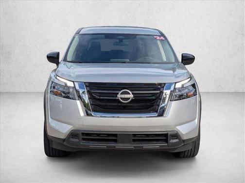 2024 Nissan Pathfinder S FWD