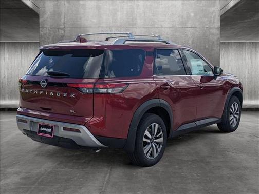 2024 Nissan Pathfinder SL FWD