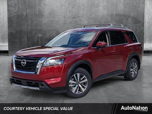 2024 Nissan Pathfinder SL FWD