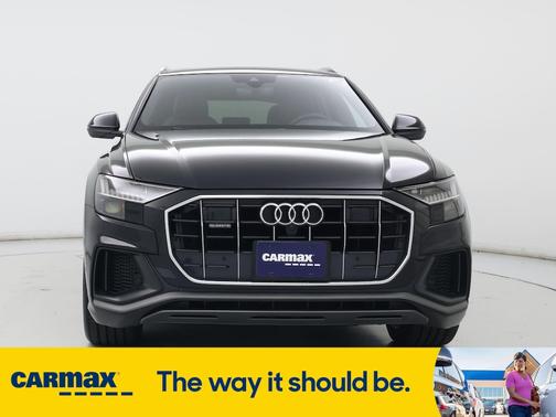 2021 Audi Q8 Premium Plus