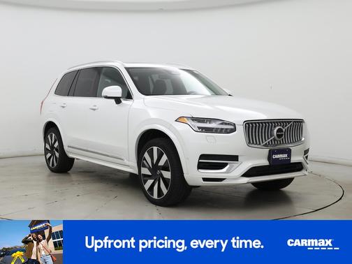 2024 Volvo XC90 Recharge Plug-In Hybrid T8 Plus Bright Theme