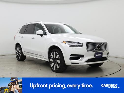 2024 Volvo XC90 Recharge Plug-In Hybrid T8 Plus Bright Theme